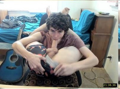 wolfiekitty_23082020_2327_male_Chaturbate.jpg